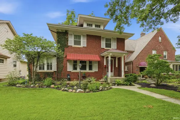 2721 West Drive, Fort Wayne, IN 46805