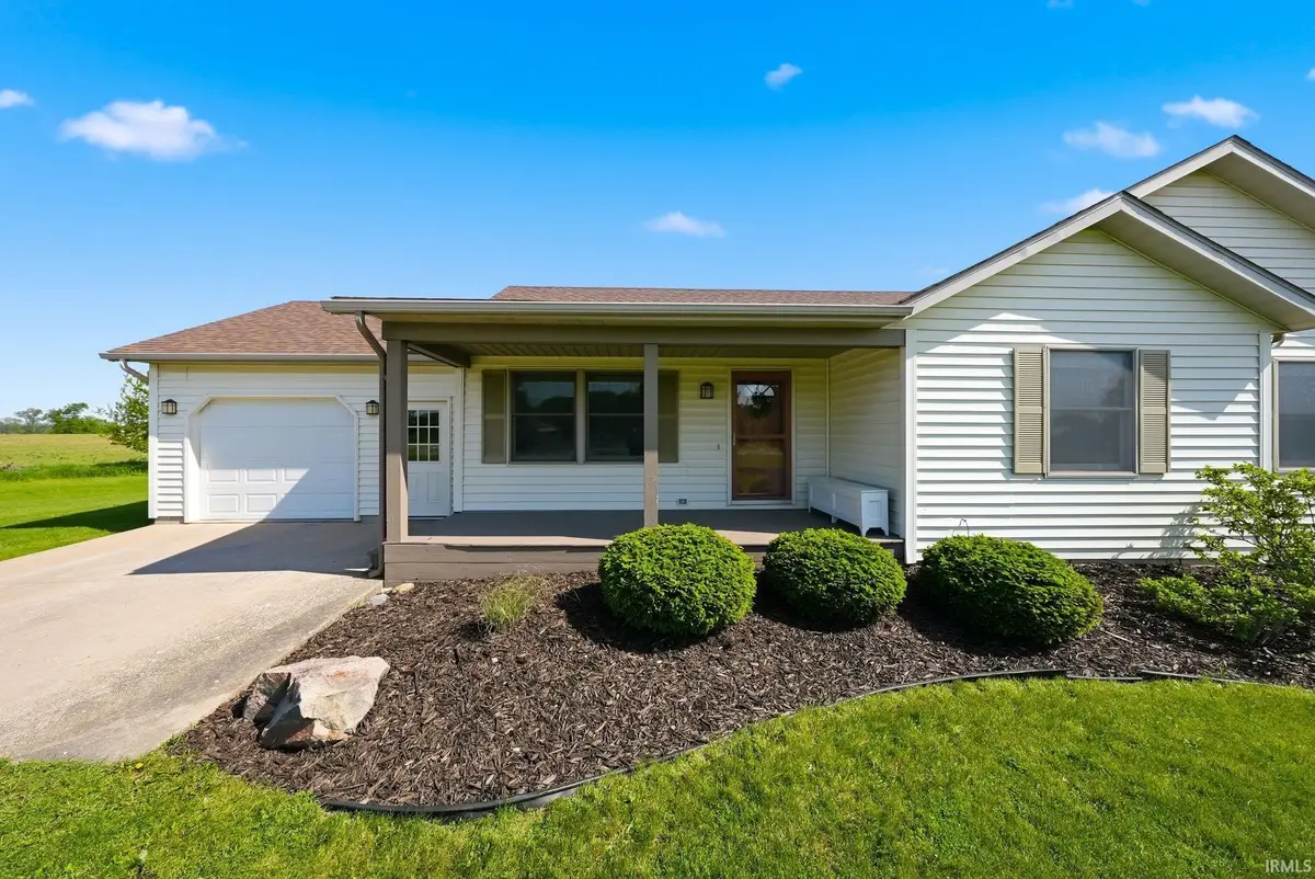 4511 State Road 8, Auburn, IN 46706 - #1