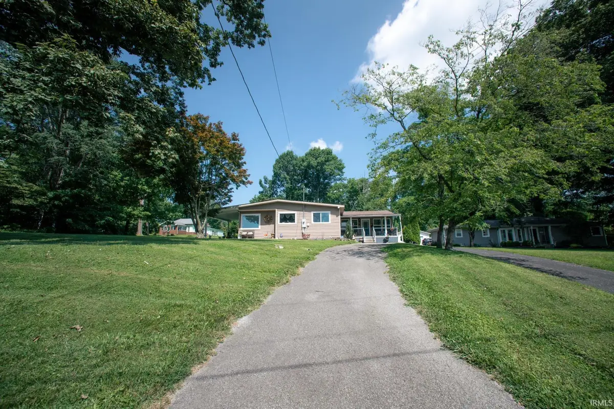 3804 N Old Bruceville Road, Vincennes, IN 47591 - #1