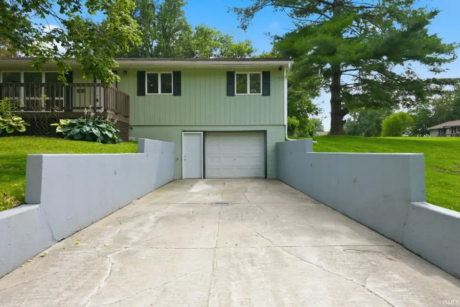 11179 N Wawasee Circle E Circle, Cromwell, IN 46732 - #3