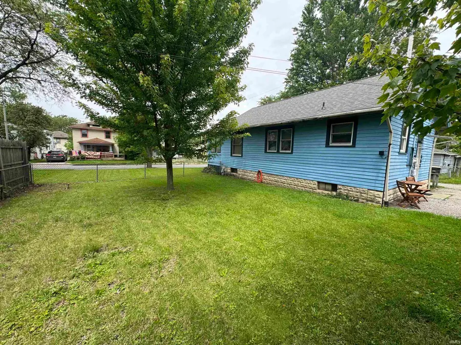 508 Mckinnie Avenue, Fort Wayne, IN 46806 - #2