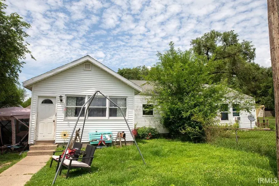 303 - 305 N Clark Street, Knox, IN 46534 - #2