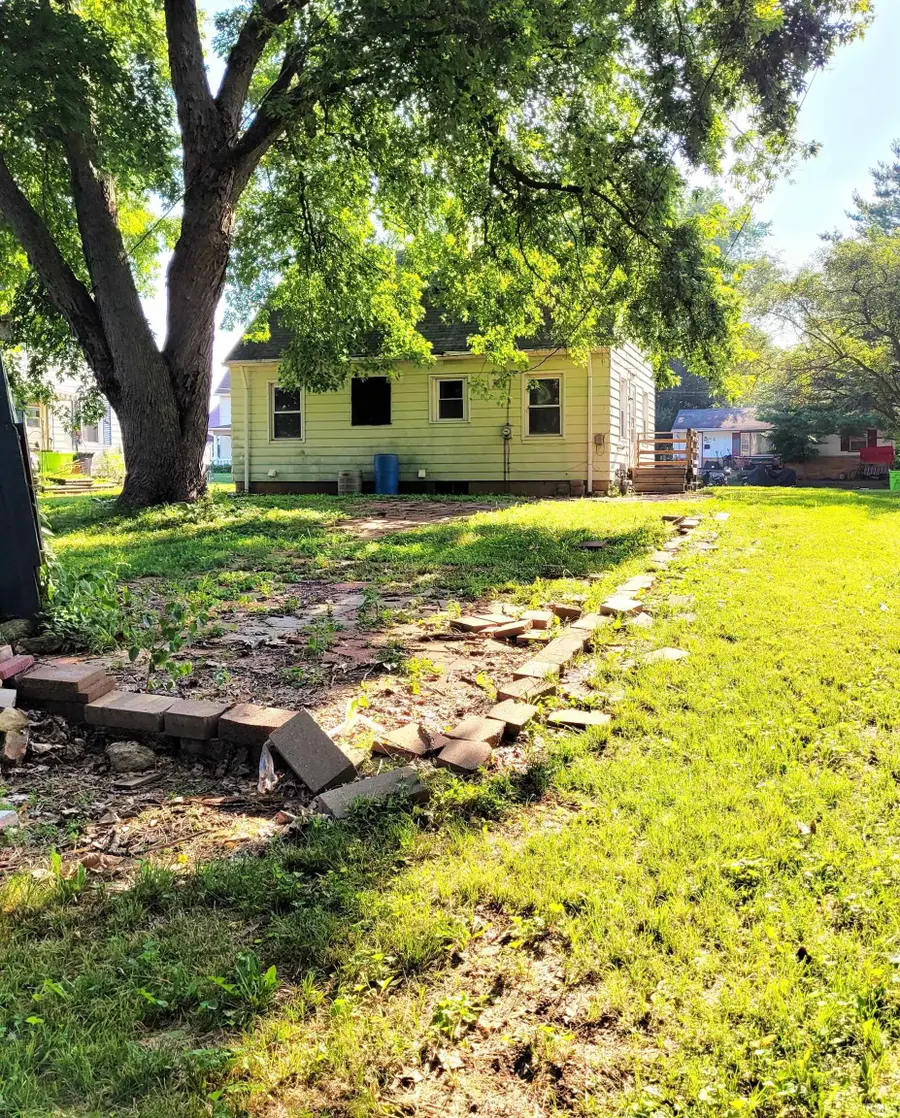 1109 20th Street, Logansport, IN 46947 - #3