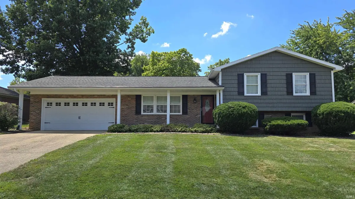 5411 E Timberwood Drive, Newburgh, IN 47630 - #1