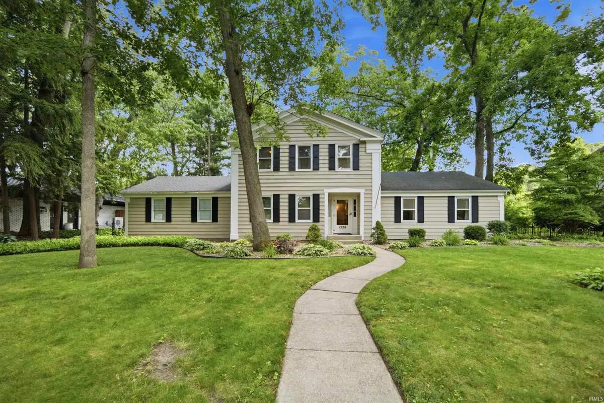 1528 Dogwood Drive, Elkhart, IN 46514 - #1