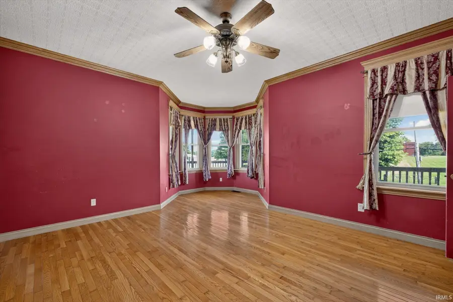 646 S Country Estates Lane, Bloomfield, IN 47424 - #3