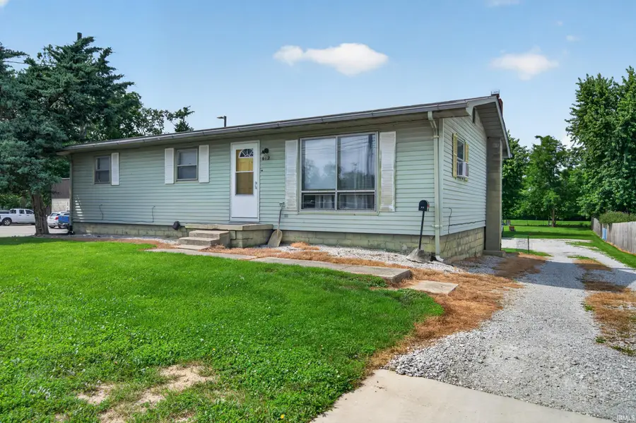 612 W Main Street, Greentown, IN 46936 - #2