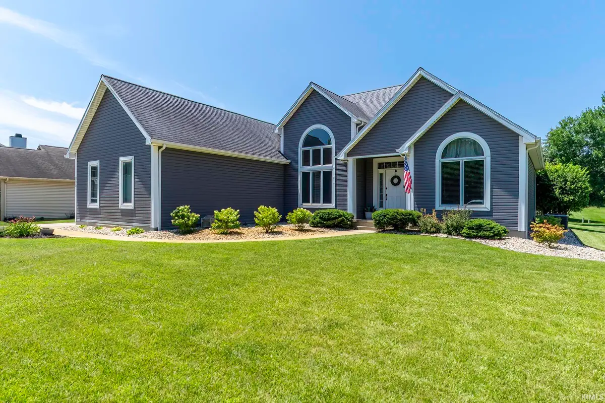 825 Lydia Drive, Warsaw, IN 46582 - #1