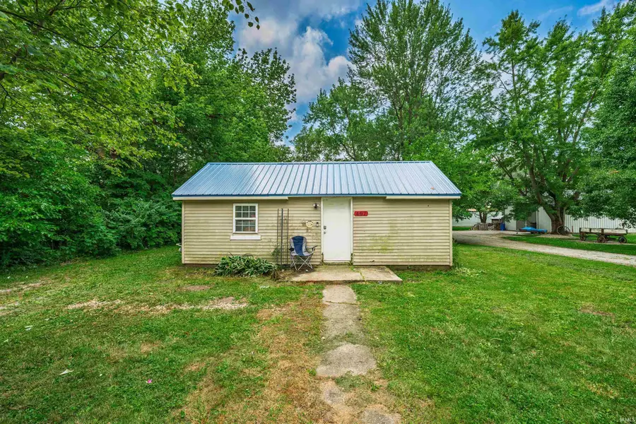 407 E Maple Street, Gaston, IN 47342 - #2