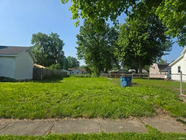 416 E South D Street, Gas City, IN 46933