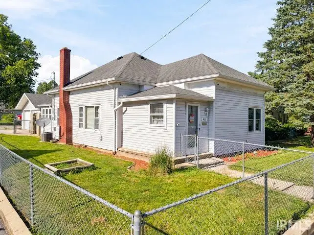 415 E Bradford Street, Marion, IN 46952 - #1