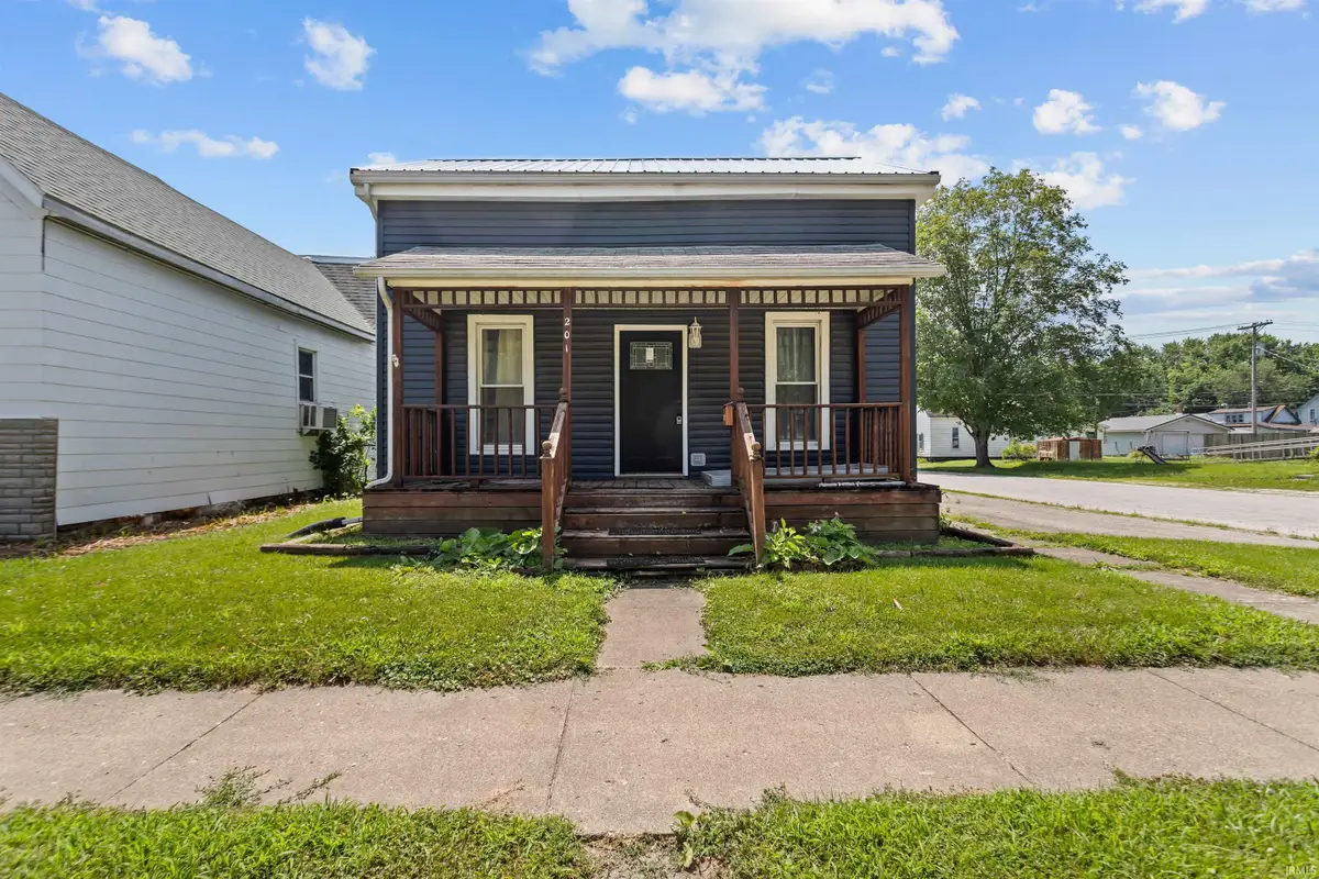 201 E 2nd Street, Peru, IN 46970 - #1