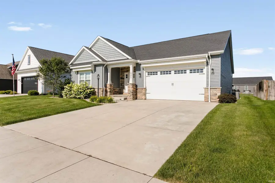 421 Shepherds Way, Osceola, IN 46561 - #3
