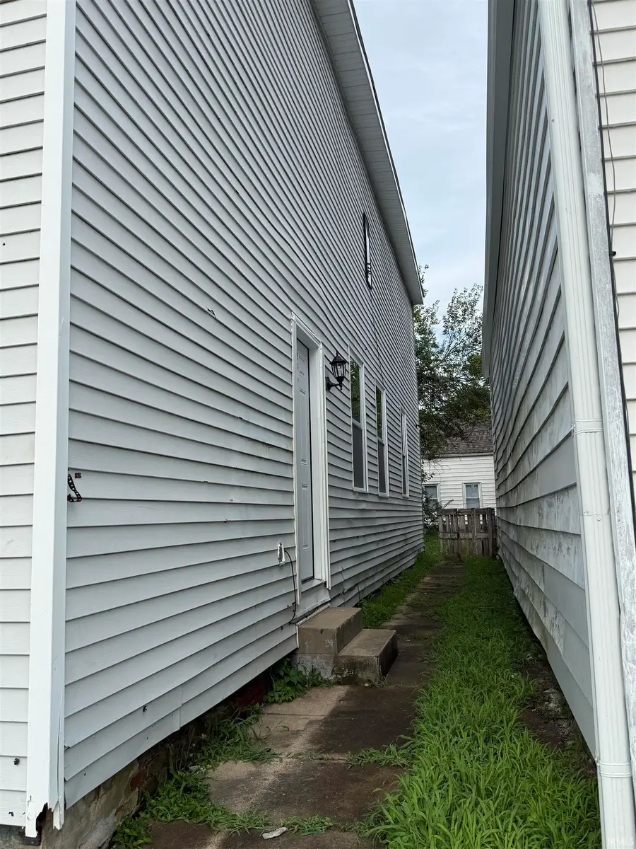 1321 Oakley Street, Evansville, IN 47710 - #2