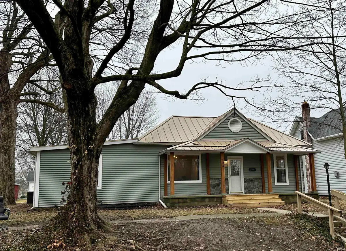 126 E North Street, Delphi, IN 46923 - #1