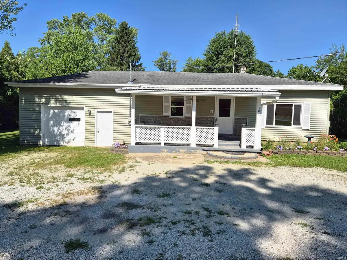 308 S Second Street, Pierceton, IN 46562 - #1
