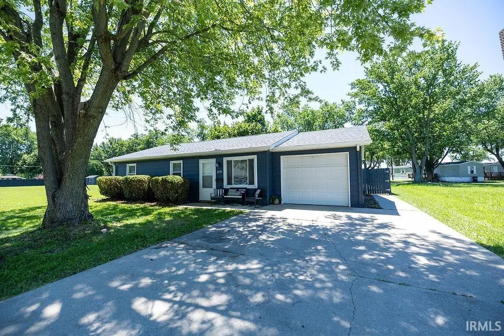 2155 S Fairfield Drive, Marion, IN 46953 - #1