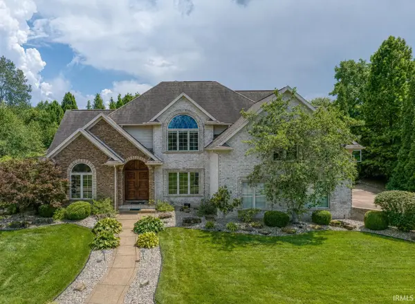 2500 Oak Bend Place, Newburgh, IN 47630