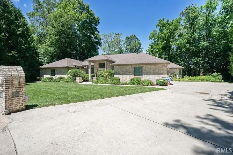 3304 Oakview Court, Kokomo, IN 46902 - #2