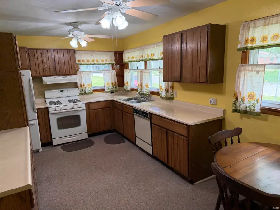 301 W Indiana Avenue, Argos, IN 46501 - #3