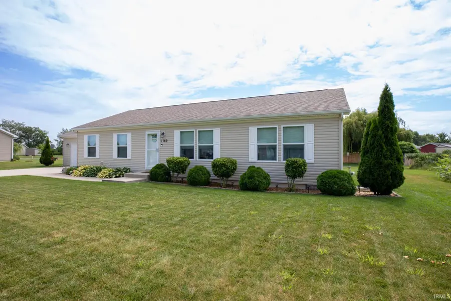 1169 E Portside Drive, Warsaw, IN 46582 - #2