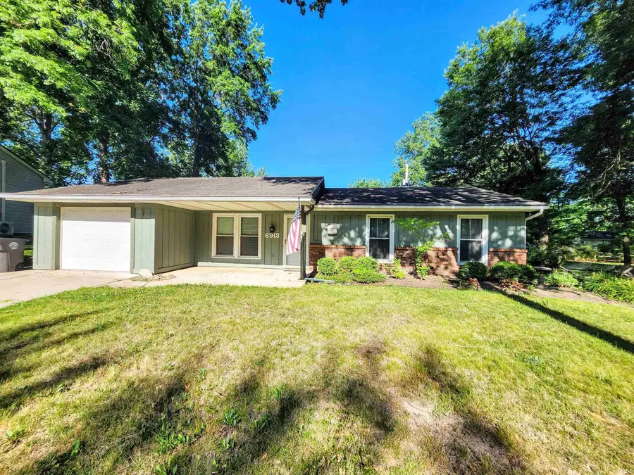 6913 Woodtrail Court, Fort Wayne, IN 46835 - #2