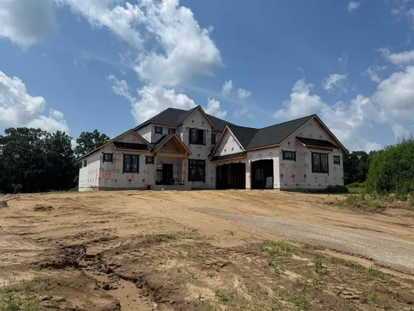 10204 Orwell Avenue, Granger, IN 46561