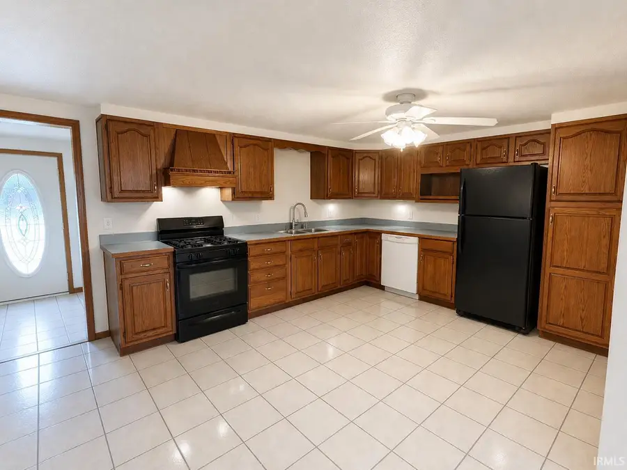 312 S Chicago Street, Royal Center, IN 46978 - #3