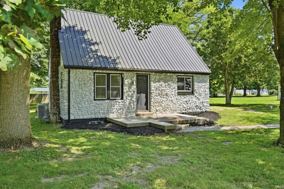 554 Grant Street, Rome City, IN 46784 - #1