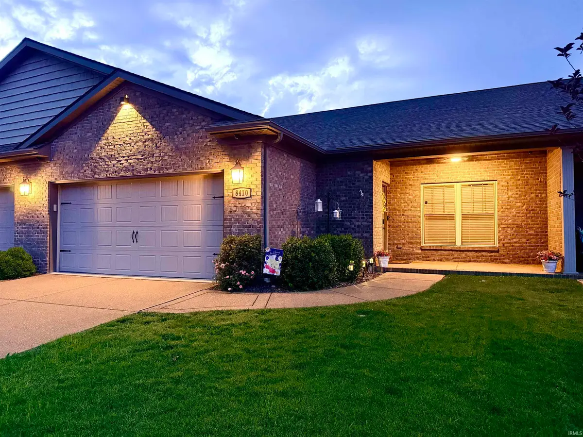 8410 Nolia Lane, Newburgh, IN 47630 - #1