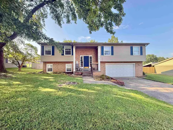 7766 Owens Drive, Newburgh, IN 47630