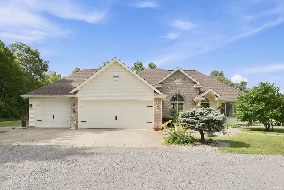 3139 County Road 72, Auburn, IN 46706 - #1