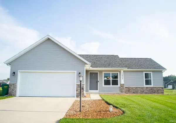 12824 King Fish Court, Middlebury, IN 46540