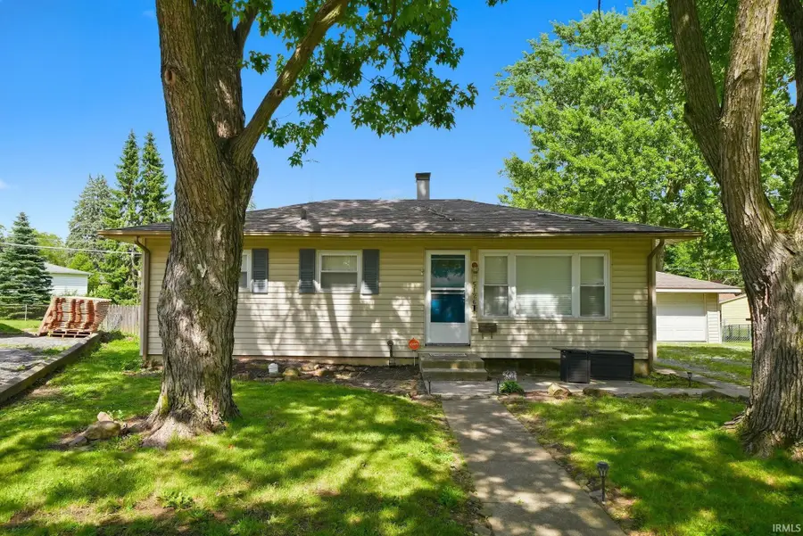 5126 Welwyn Court, Fort Wayne, IN 46825 - #3