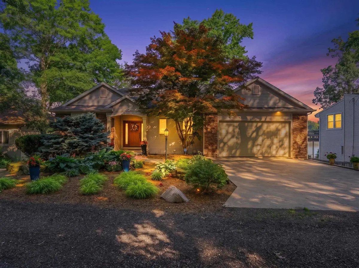 340 Lane 120 Lime Lake, Angola, IN 46703 - #1