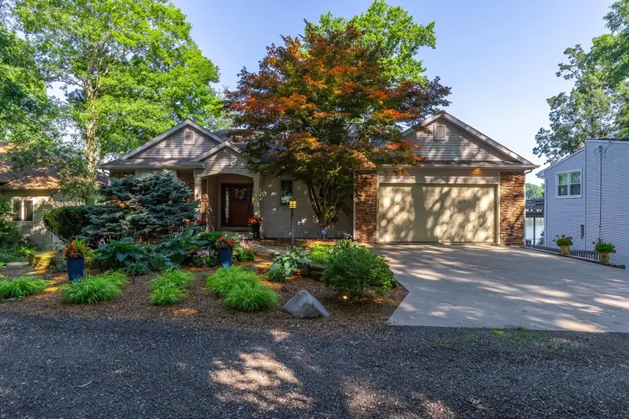 340 Lane 120 Lime Lake, Angola, IN 46703 - #2