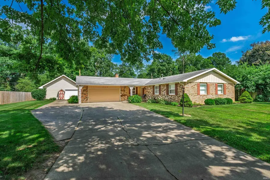 935 S Westchester Park Drive, Yorktown, IN 47396 - #2