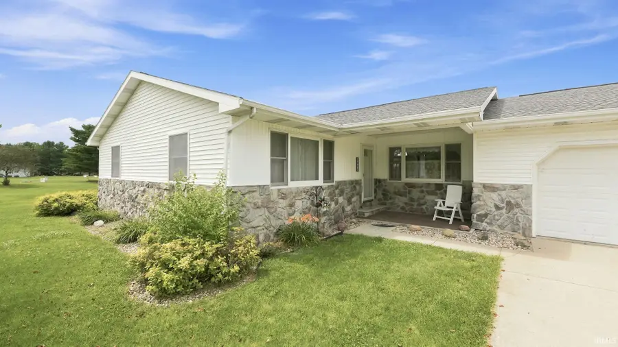 2874 E 25 N Road, Huntington, IN 46750 - #3