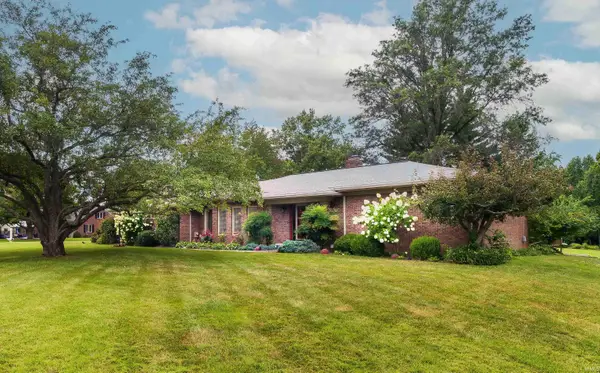 1834 Sassafrass Drive, Evansville, IN 47712