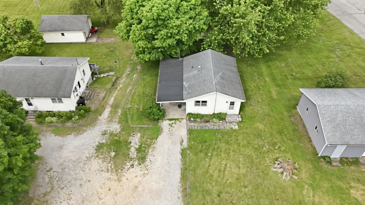 40 Ln 275b Turkey Lake, Hudson, IN 46747 - #1