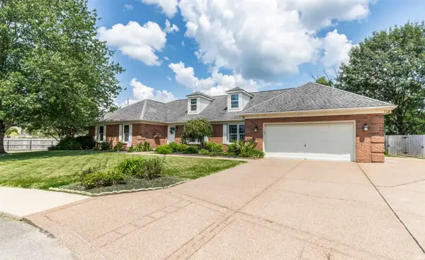 3022 Summit Court, Newburgh, IN 47630