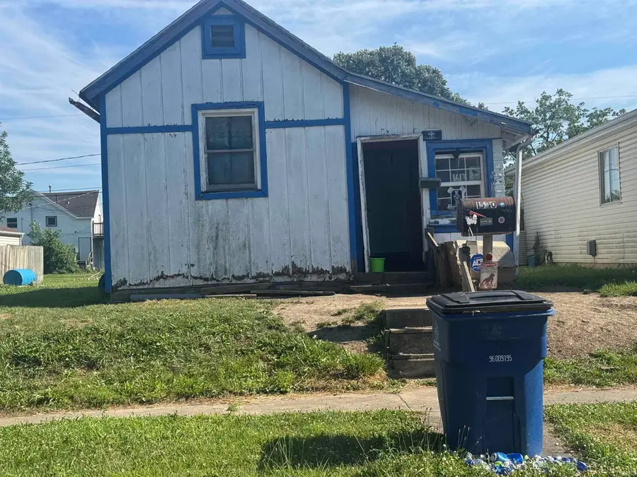 1613 W Jeffras Avenue, Marion, IN 46952 - #2