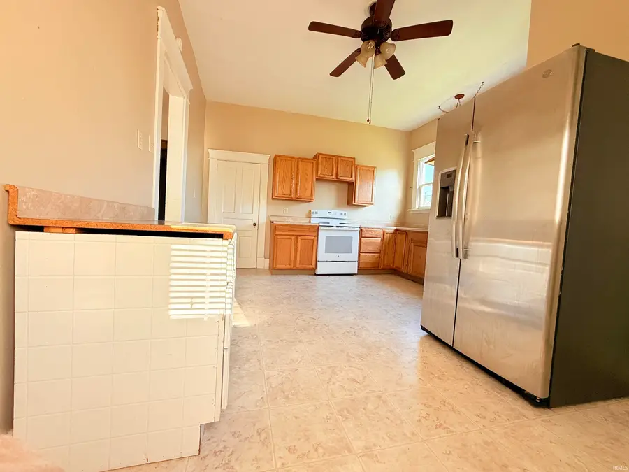 3701 S Washington Street, Marion, IN 46953 - #3