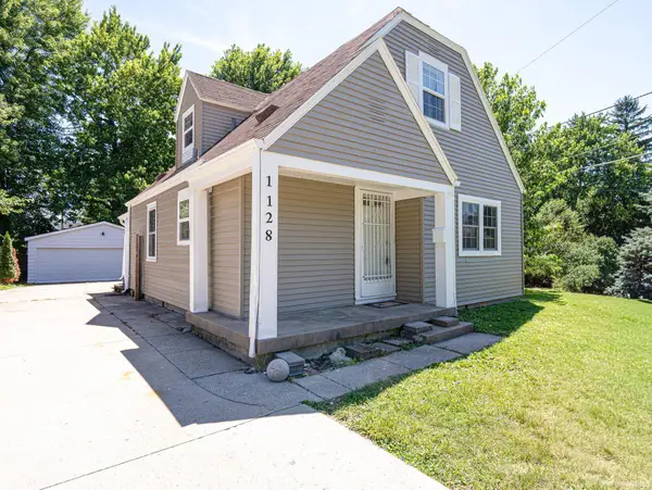 1128 Somerset Lane, Fort Wayne, IN 46805