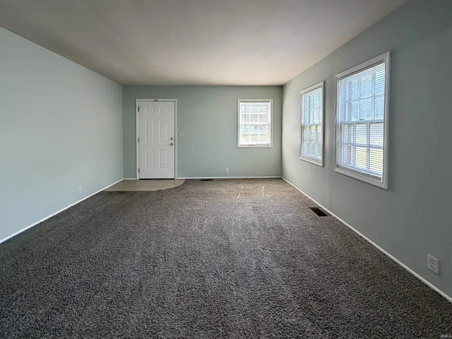 1601 S Wall Avenue, Muncie, IN 47302 - #2