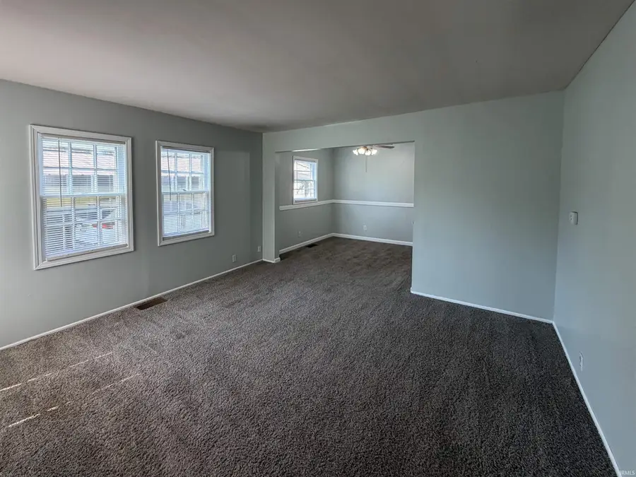 1601 S Wall Avenue, Muncie, IN 47302 - #3