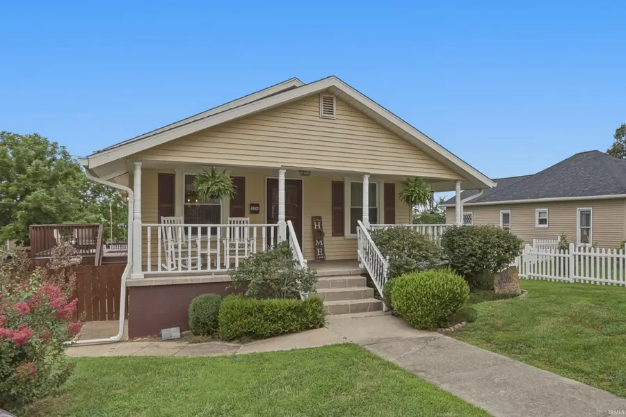 226 N 2nd Avenue, Oakland City, IN 47660 - #3
