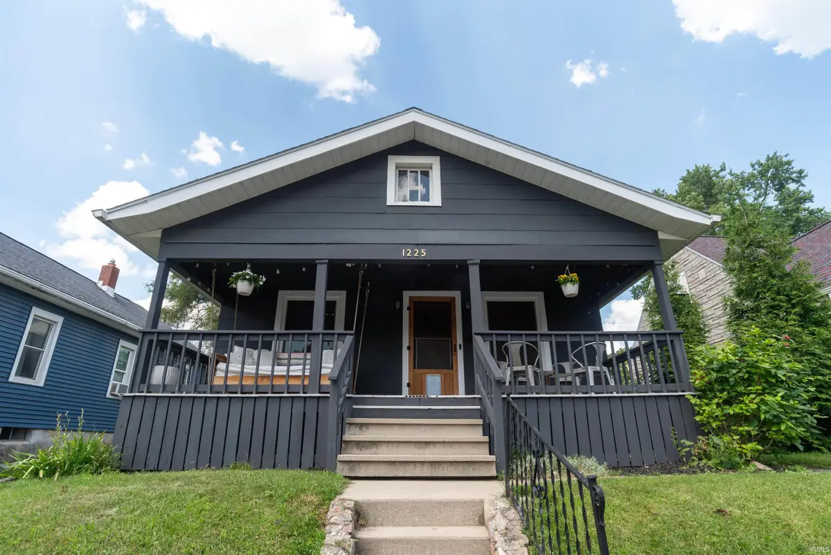 1225 Dodge Avenue, Fort Wayne, IN 46805 - #1