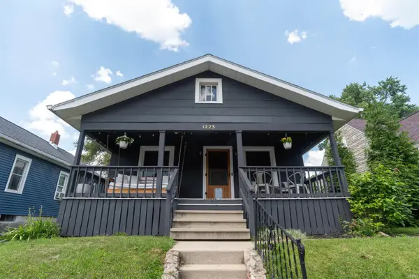 1225 Dodge Avenue, Fort Wayne, IN 46805