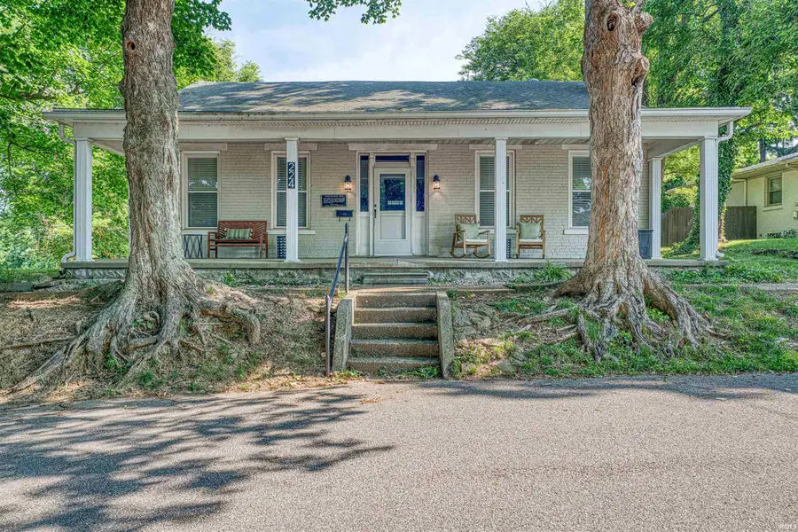 224 W Main Street, Newburgh, IN 47630 - #2